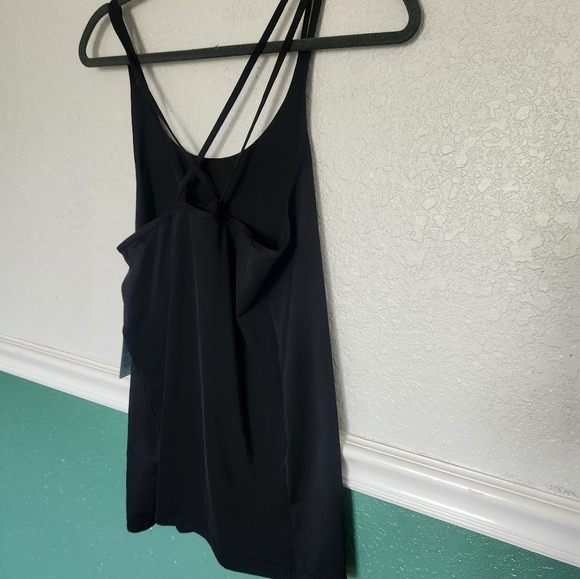 Women's ideology performance tank size large - Picture 5 of 7